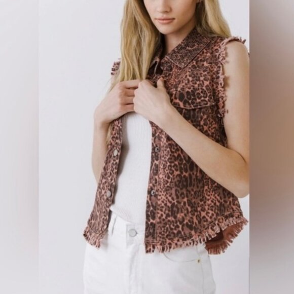 English Rose GrayLeopard Print Fringe Stud Collar Denim Vest Size Medium-Large - Picture 7 of 9
